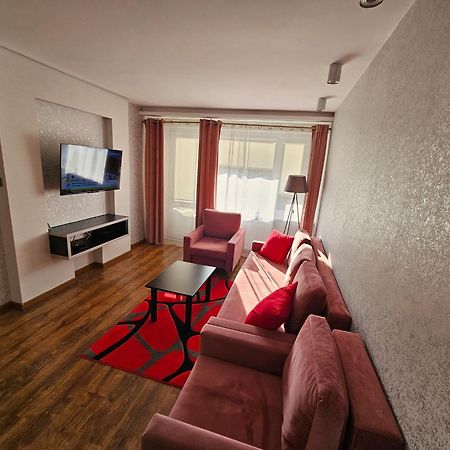 Apartament Red Opolznevoye Bagian luar foto