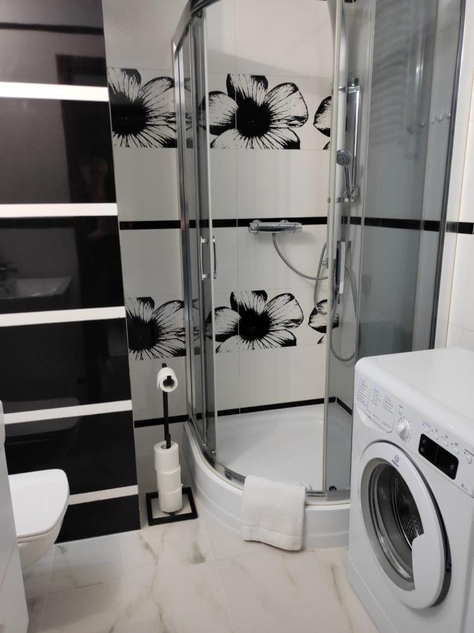 Apartament Red Opolznevoye Bagian luar foto