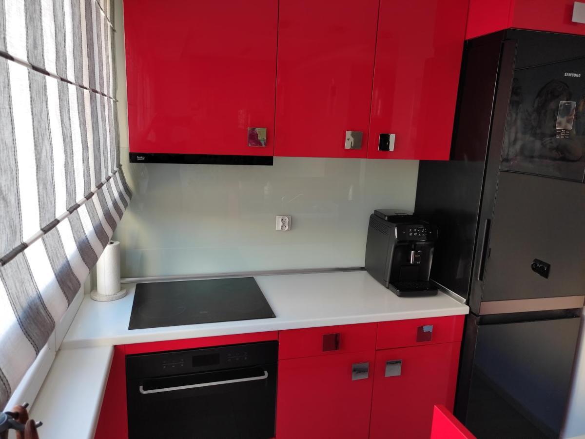 Apartament Red Opolznevoye Bagian luar foto