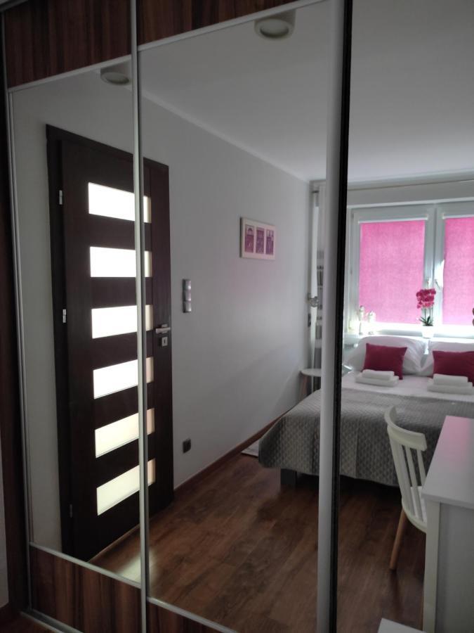 Apartament Red Opolznevoye Bagian luar foto