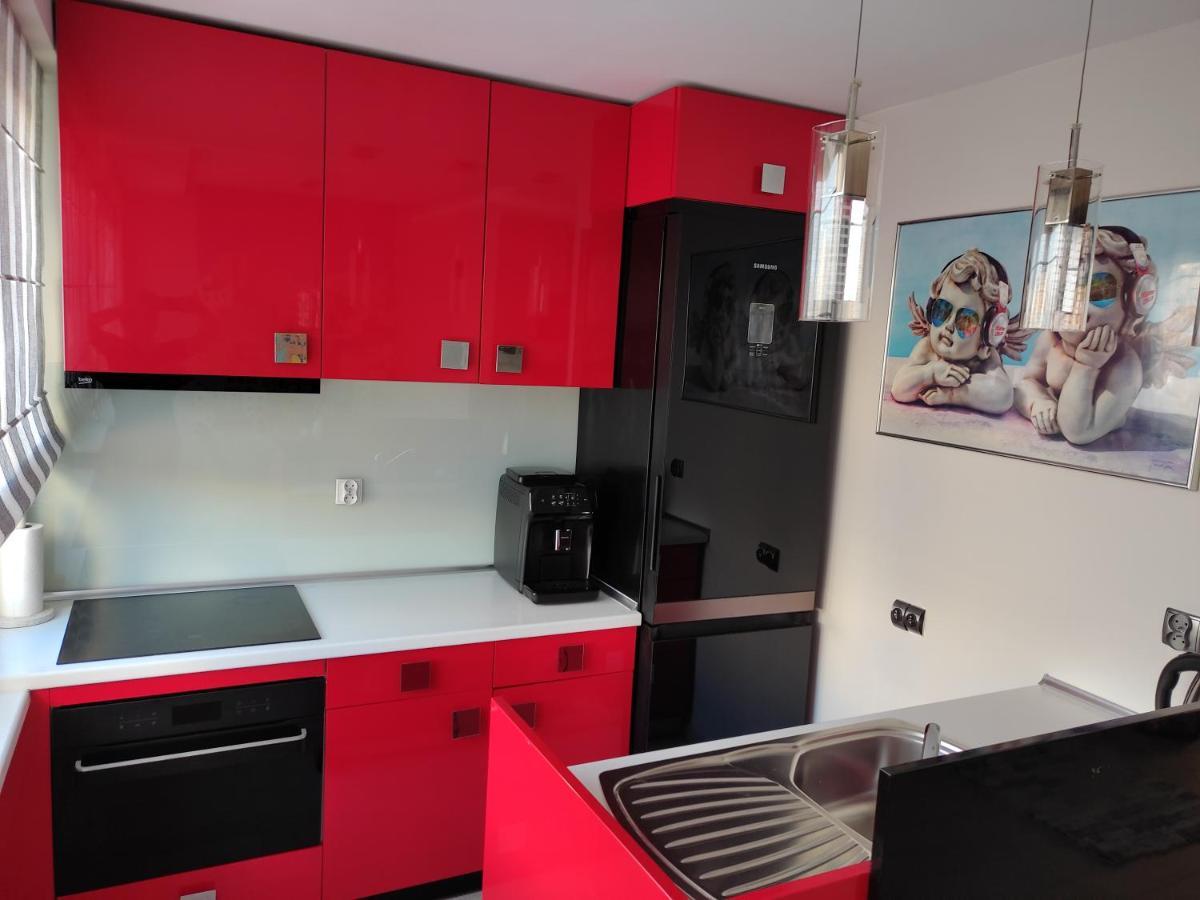 Apartament Red Opolznevoye Bagian luar foto