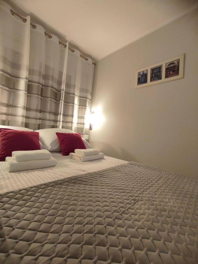 Apartament Red Opolznevoye Bagian luar foto