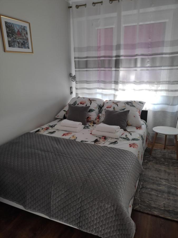 Apartament Red Opolznevoye Bagian luar foto