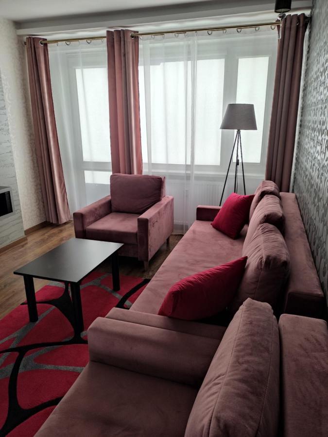 Apartament Red Opolznevoye Bagian luar foto
